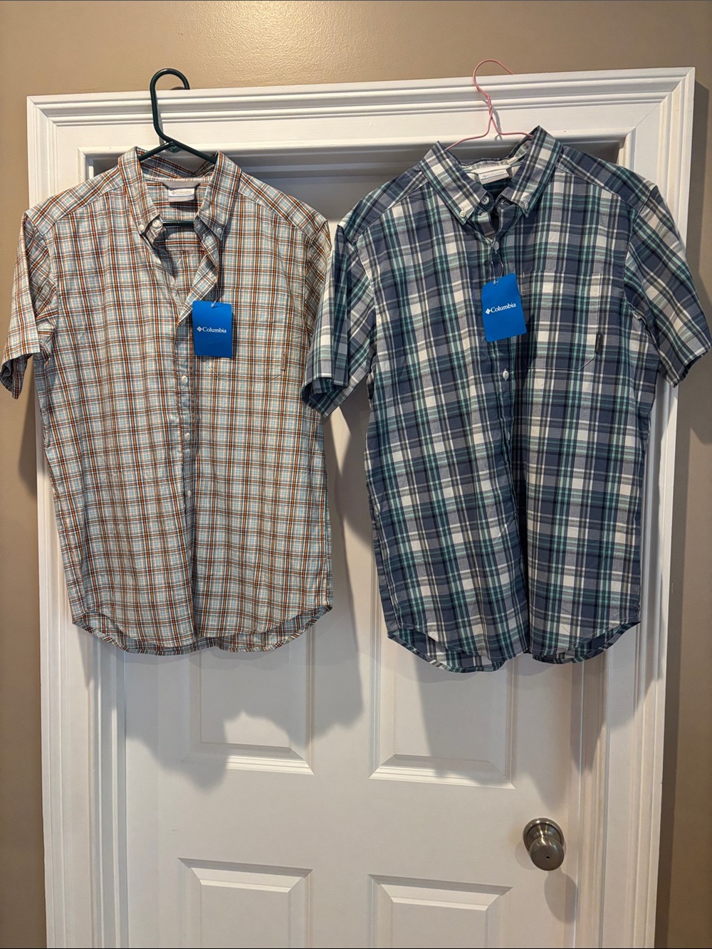 Columbia Men’s Short-Sleeve Plaid Button-Down Shirts - Size small